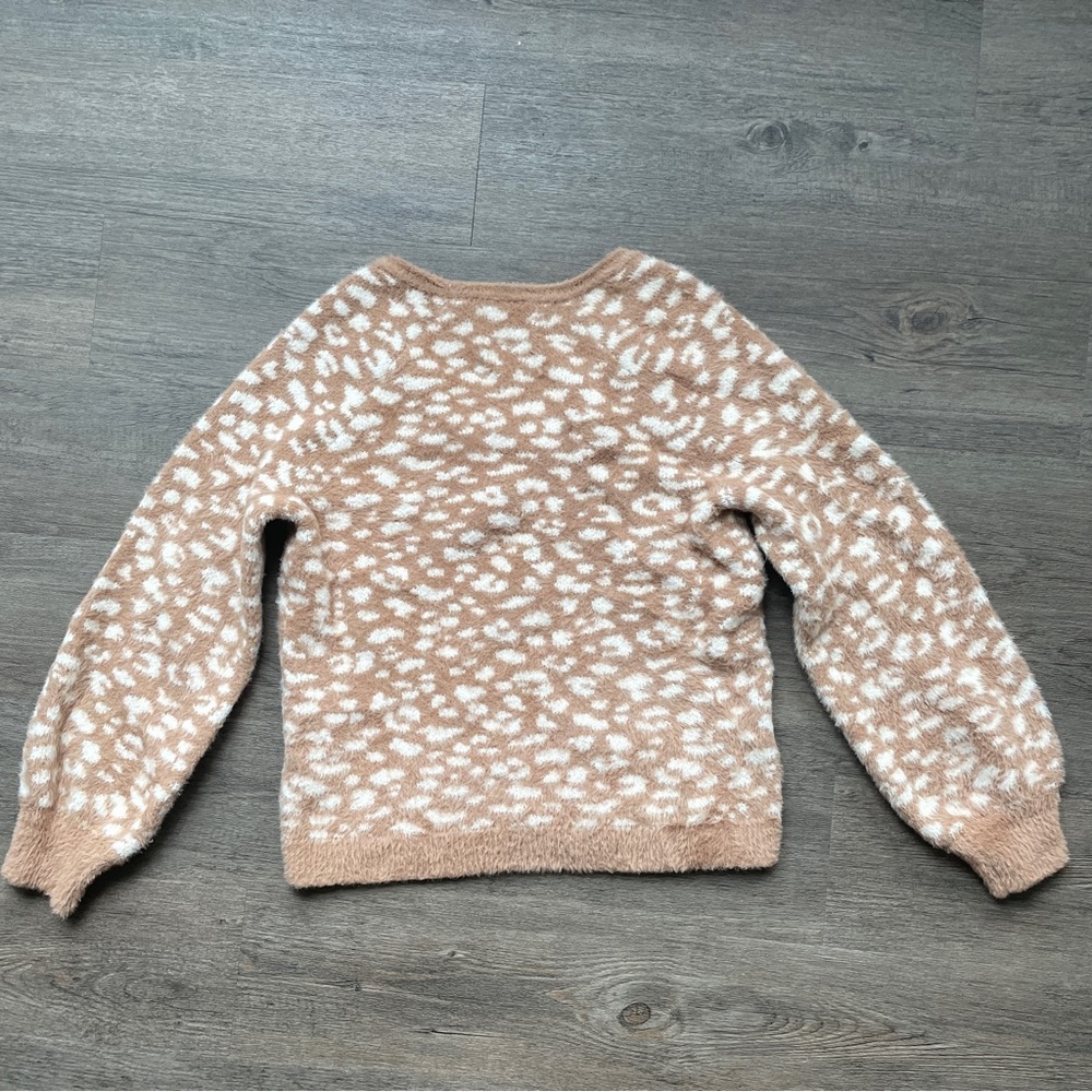 Abercrombie Soft Af Leopard Print Fuzzy Sweater - image 4